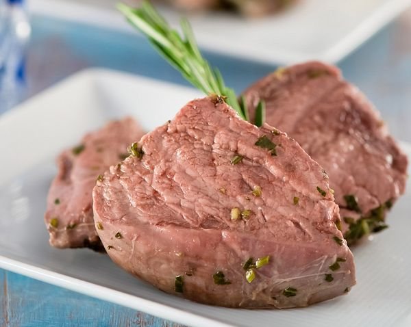 Boiled beef. Calorie content per 100 grams, nutrition, benefits, water recipes 