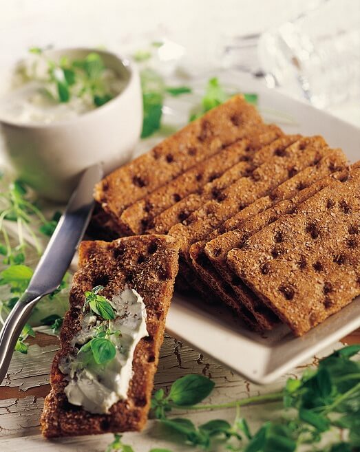 Wheat bread: calorie content per 100 grams - 242 Kcal. Proteins, fats, carbohydrates, chemical composition. 