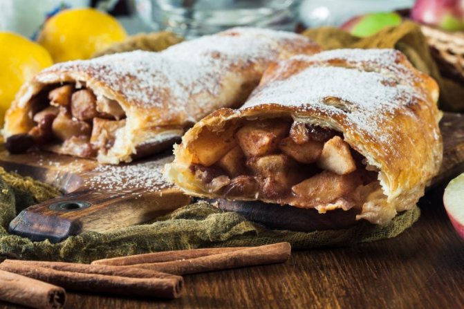 How to cook strudel correctly: secrets!