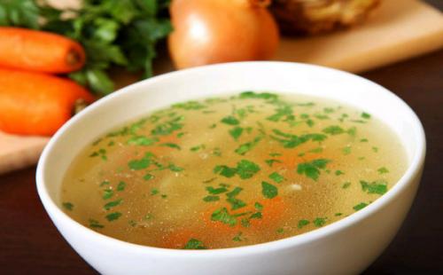 Is it possible to eat broth on a diet? Is it possible to eat chicken broth on a diet? 