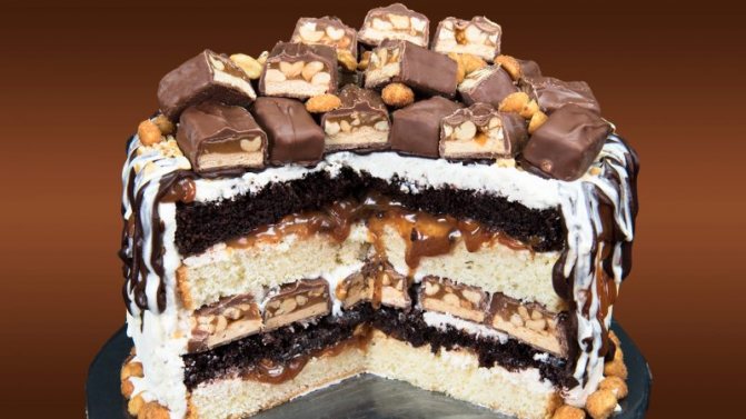 Snickers cake - 7 homemade recipes